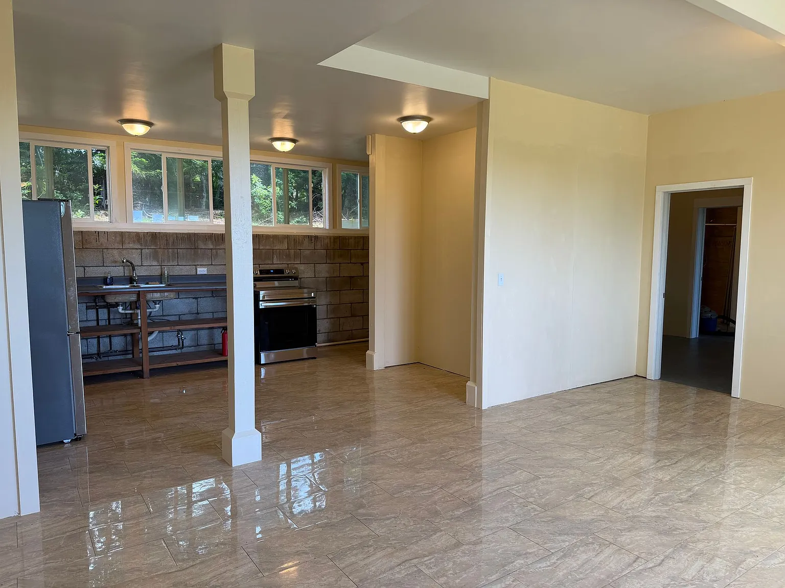 2397 Lilikoi Rd Bottom Unit — Photo 2
