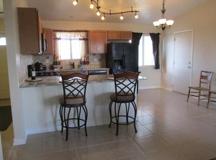 400 Mohawk St SW, Rio Rancho, NM 87124