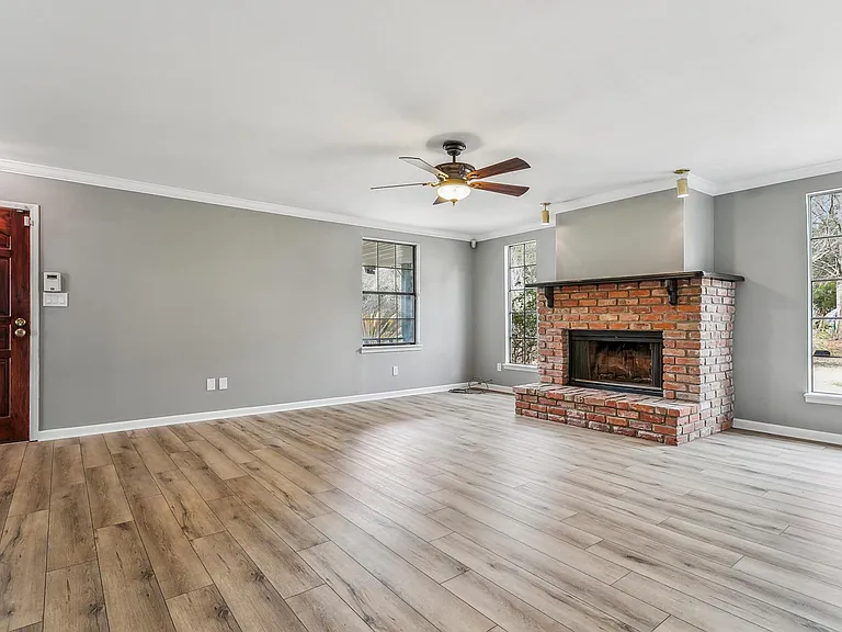 60360 Kay Dr — Photo 2