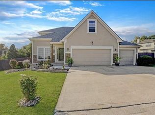 5924 Highland Ave, Kansas City, MO 64110