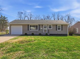 7301 Woodson St, Overland Park, KS 66204