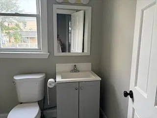 35 2nd Ave #5