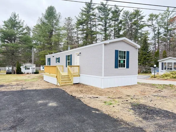 9 Stagecoach Dr, Old Orchard Beach, ME 04064