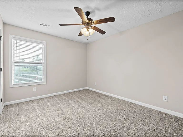 880 Cherry Blossom Ln — Photo 38