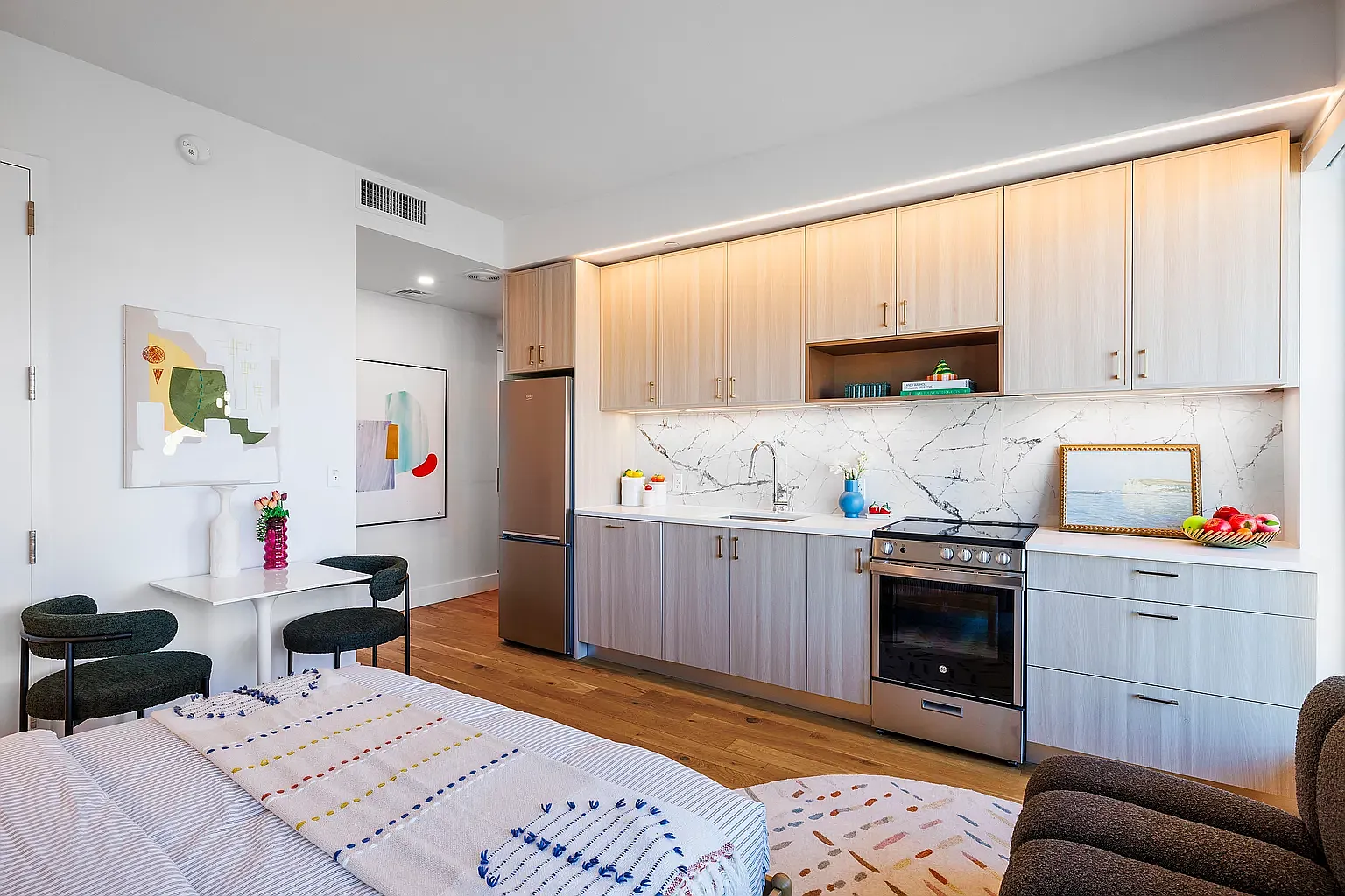 240 Willoughby Street — Photo 3