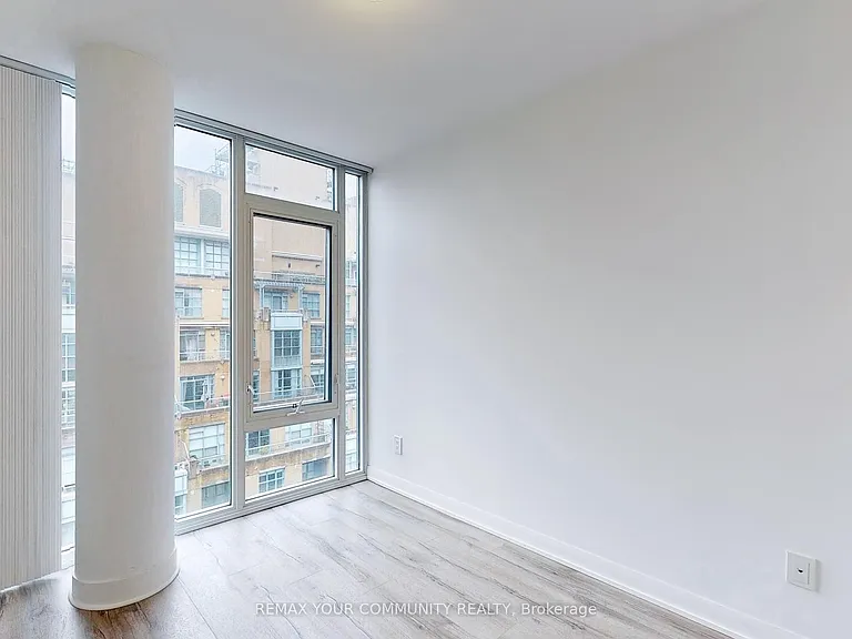 435 Richmond St W #1501 — Photo 16