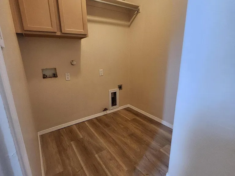 4220 Packaway Rd NW — Photo 9