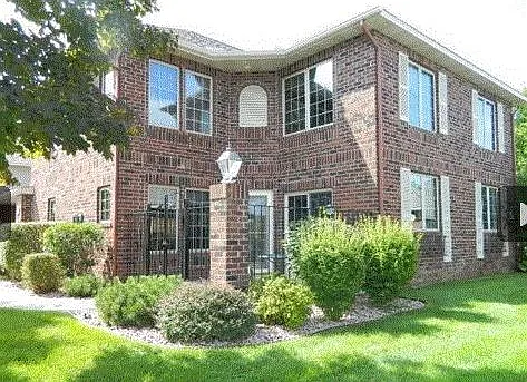 1708 Hunter Hill Road — Photo 1