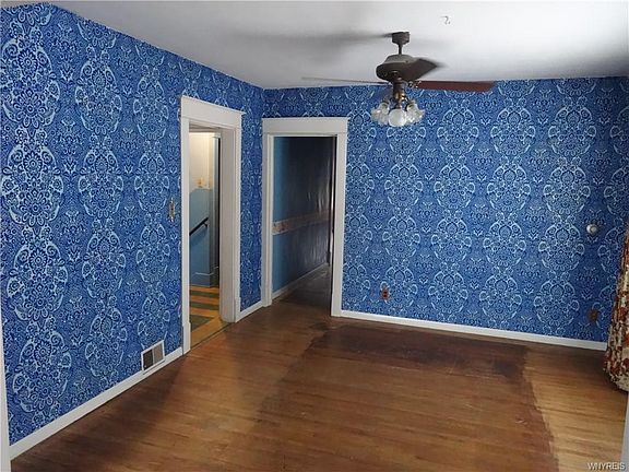 5th image of 103 Crystal Ave