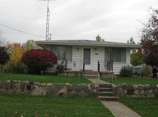 208 N Hoyt St, Owosso, MI