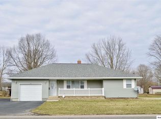 132 Salem Ave, Fredericktown, OH 43019