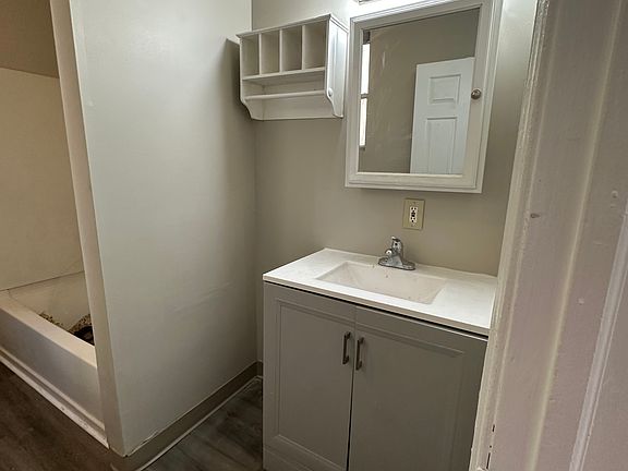3rd image of 523 W Chew St #A