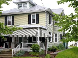 435 E Main St, Lititz, PA 17543