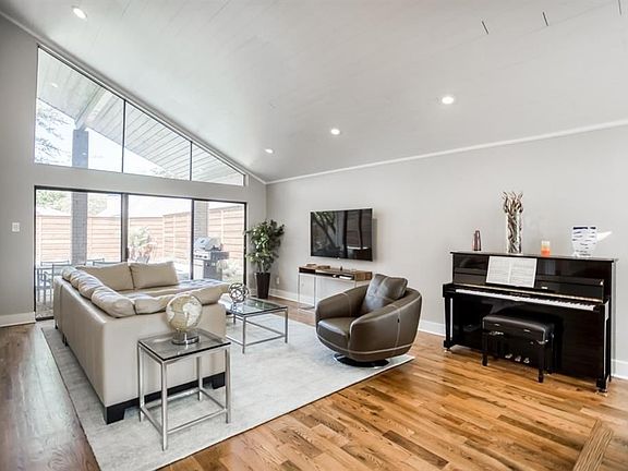 4th image of 6903 Vista Willow Dr