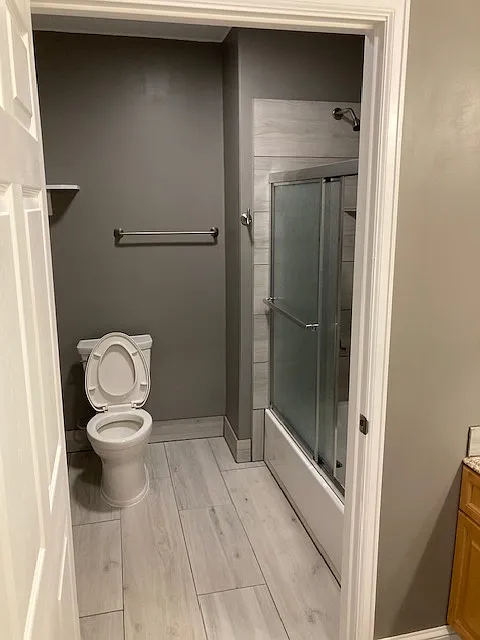 3 bed, 1100 sqft, $2,100 — Photo 1
