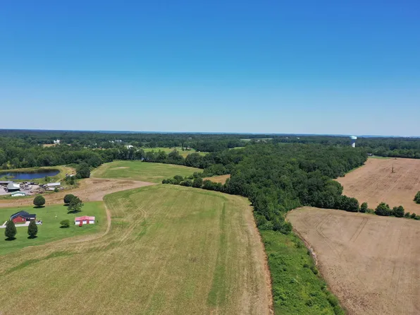 217 Bellview Rd, Taft, TN 38488