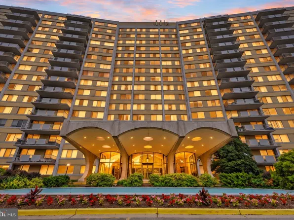 301 N Beauregard St APT 1607, Alexandria, VA 22312