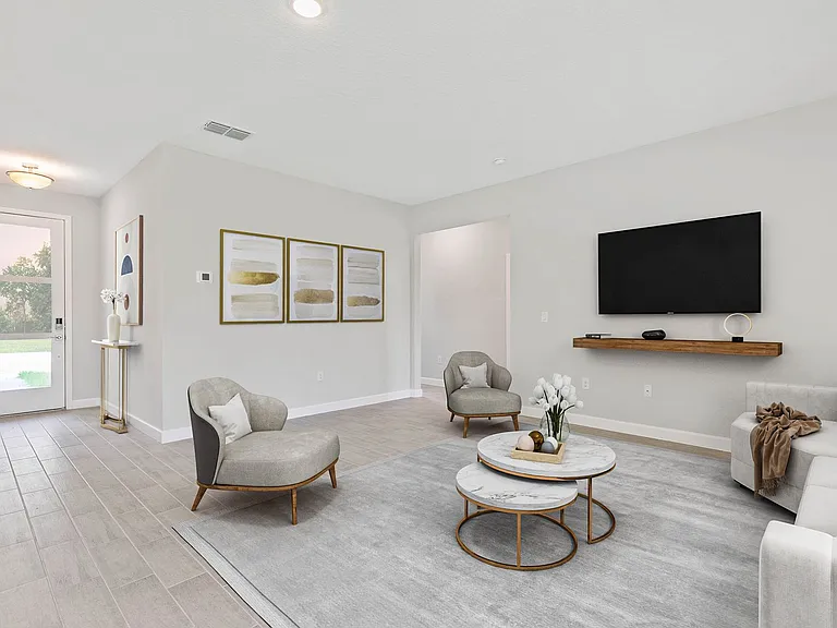 2206 NW 17th Pl — Photo 8