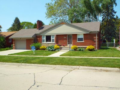 9996 Manor Ave, Allen Park, MI, 48101