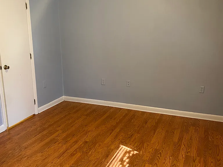 1431 Collegiate Cir #304 — Photo 1