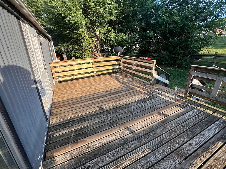 76 Petersburg Ln — Photo 8