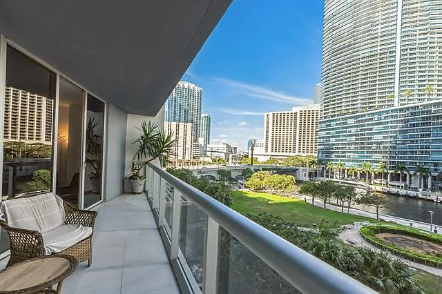 475 Brickell Ave #512 — Photo 24