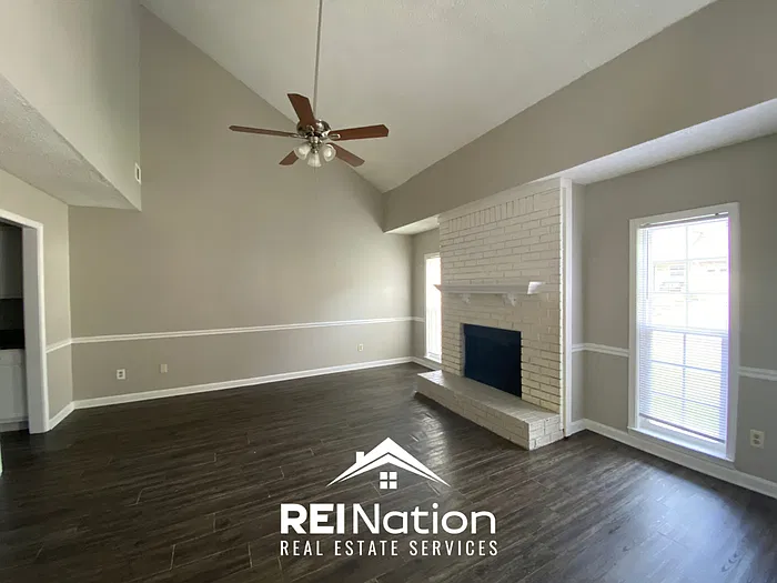 3 bed, 2.0 bath, 1567 sqft, $1,545 — Photo 4