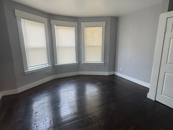 5th image of 48 Truman St #1