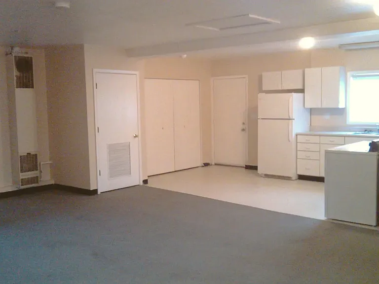 2210 E 74th Ave #B — Photo 11