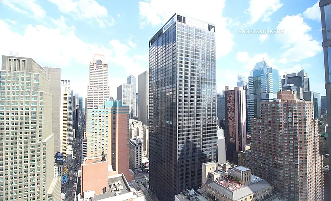 Rented by Engel & Völkers New York City | media 44