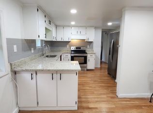 31702 Merry Rd, Tavares, FL 32778