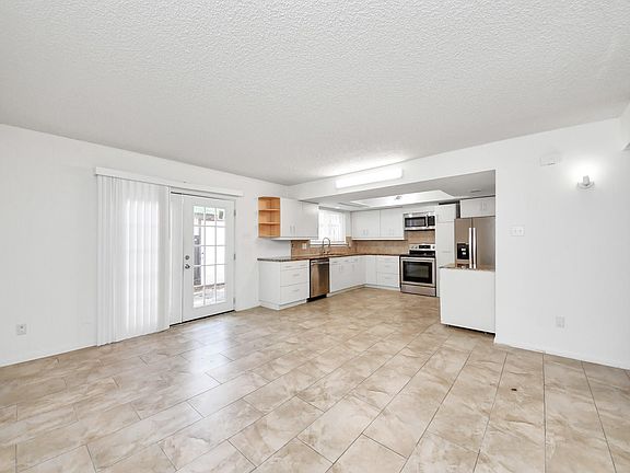 4th image of 10372 Hammerly Blvd #25