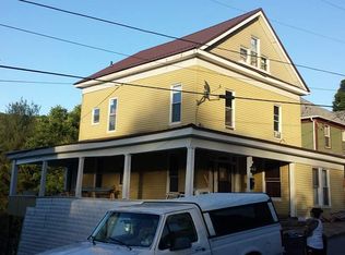 325 Beech St, Grafton, WV 26354