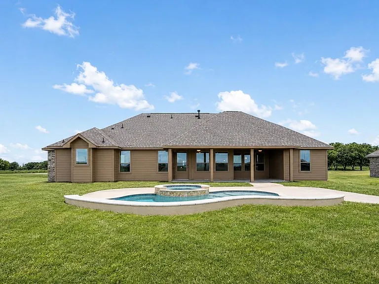 8007 Lehman Rd — Photo 4