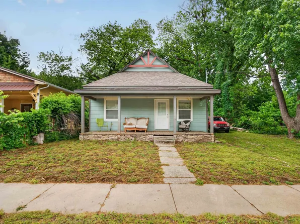 414 Andrews St, Winfield, KS 67156