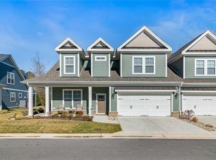 223 Creek Front Ln, Suffolk, VA 23435