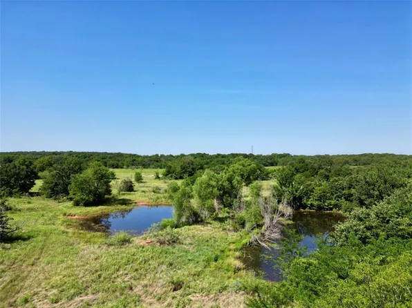 Memorial Rd, Lone Grove, OK 73443