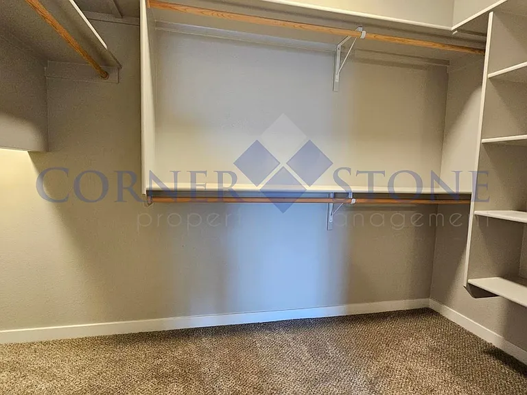 4676 W Silver Riv — Photo 10