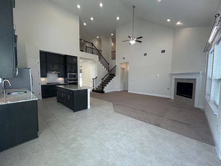 3005 Zelma Dr — Photo 10