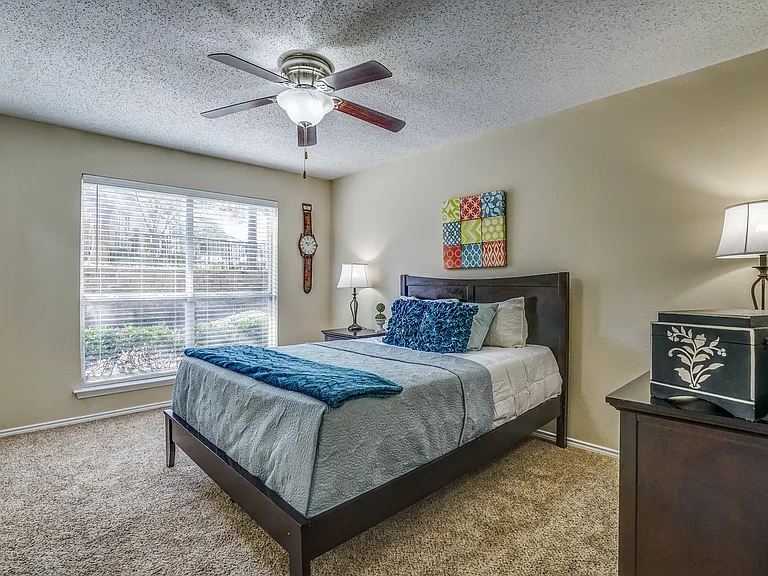 Creekside at Pear Ridge Apartments — Photo 10
