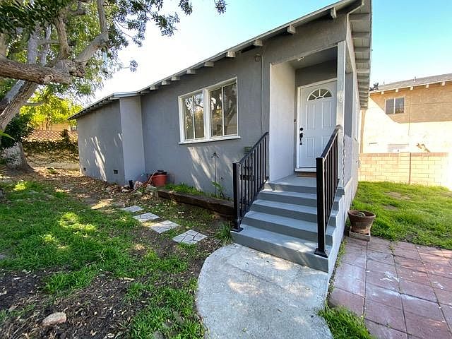 Entrance to the house.