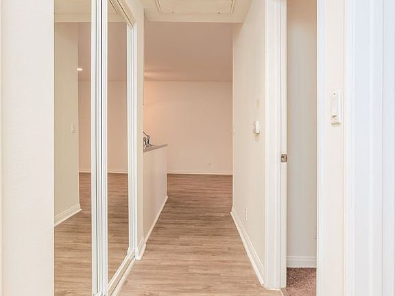 5th image of 10883 Rose Ave APT 102