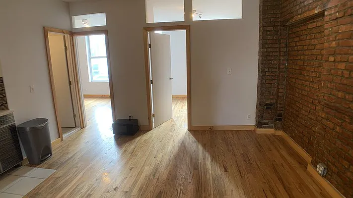 Rented by Nooklyn NYC LLC | media 23