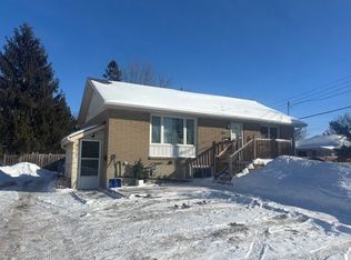 977 Portsmouth Ave, Kingston, ON K7M1X2