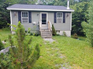 14 Sunflower Dr, Holden, ME 04429