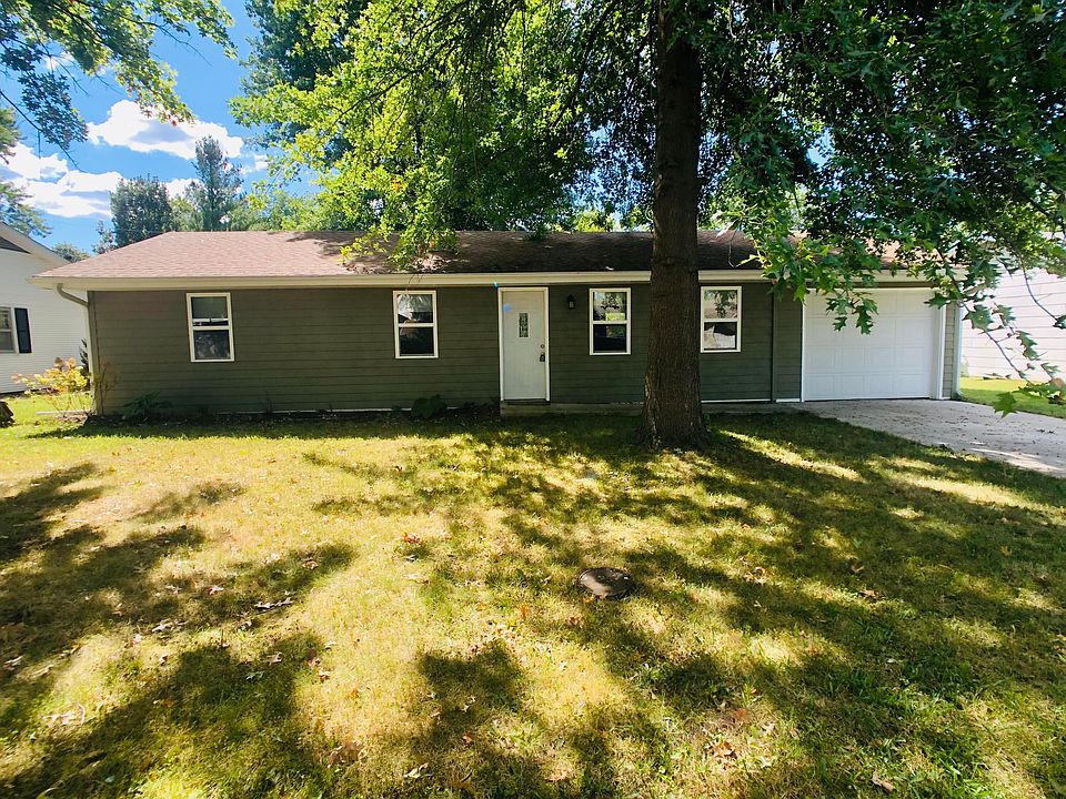 1st image of 208 W El Cortez Dr