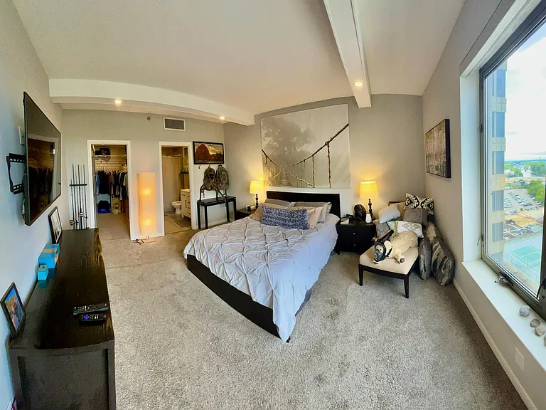 148 Campau Cir NW — Photo 9