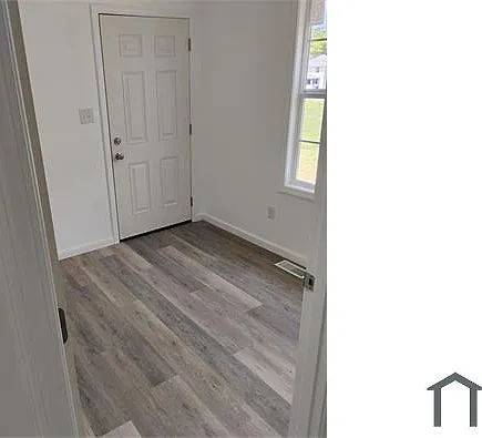 1715 Dale Ave — Photo 9