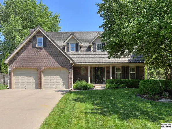 16754 M Cir, Omaha, NE 68135