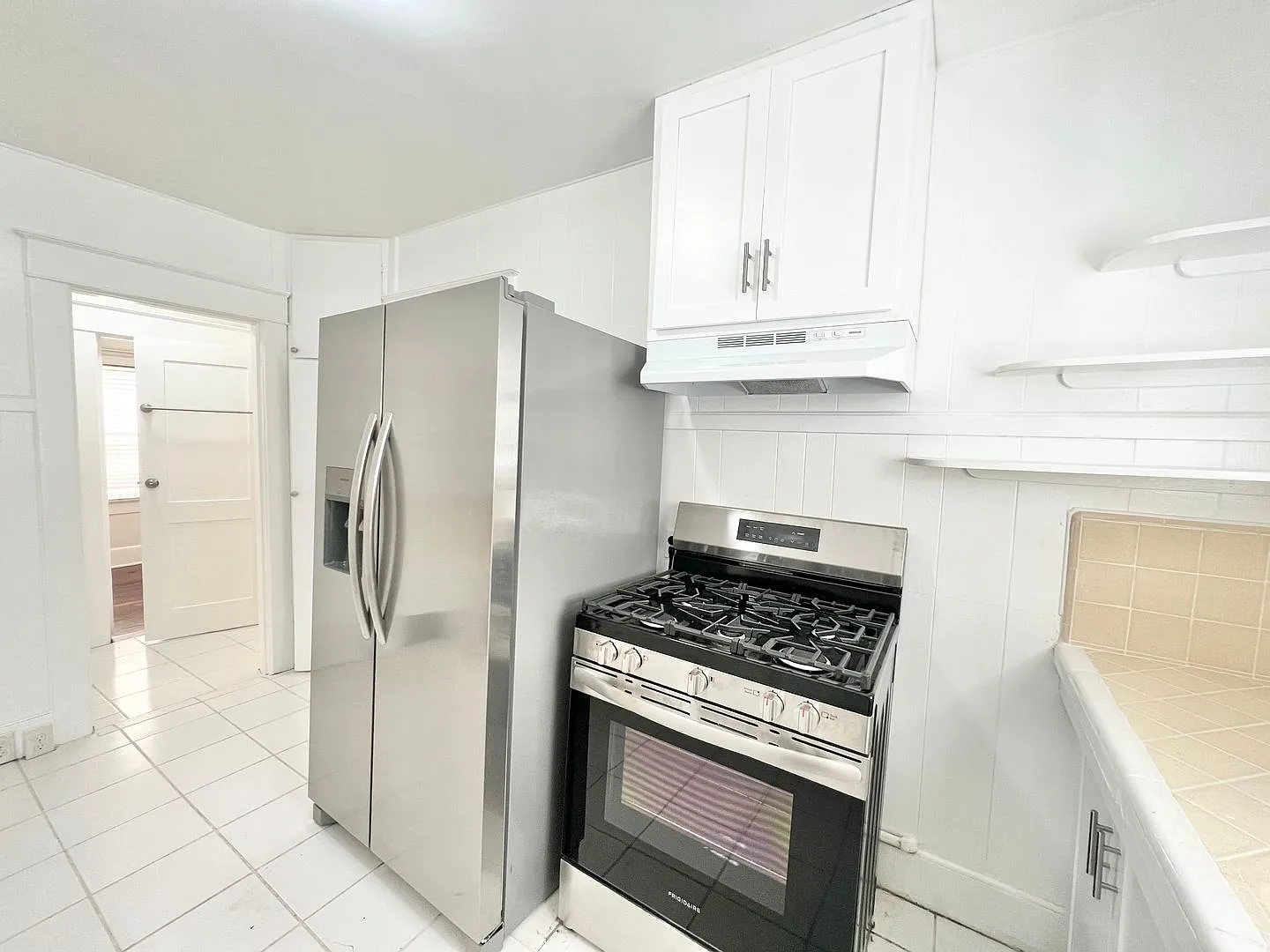 1243 E Ocean Blvd — Photo 4